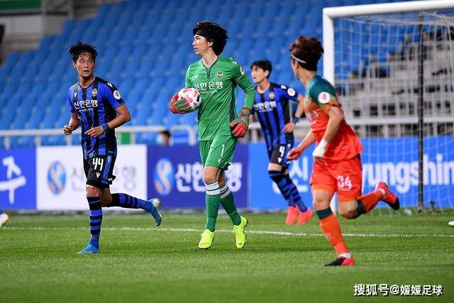从双非本科到985大学助理教授，她如何走出了一条独特的学术之路